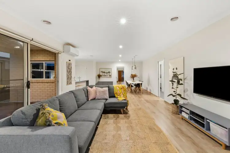 Fifth view of Homely house listing, 10 Noosa Circuit, Armstrong Creek VIC 3217