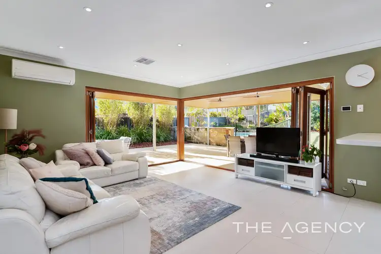 1 King Close, Winthrop WA 6150