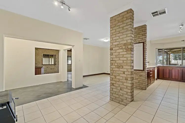 Fourth view of Homely house listing, 25 Blackwood Drive, Mount Nasura WA 6112