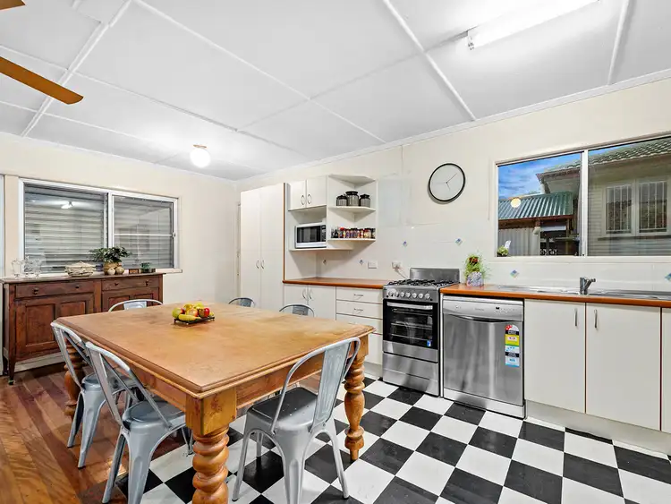 Sixth view of Homely house listing, 32 Knutsford Street, Chermside West QLD 4032