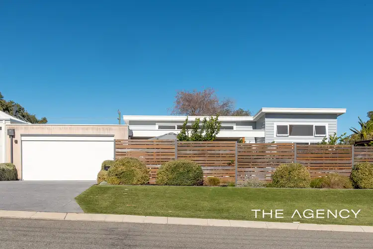 Second view of Homely house listing, 2 Eclipse Crescent, Kallaroo WA 6025