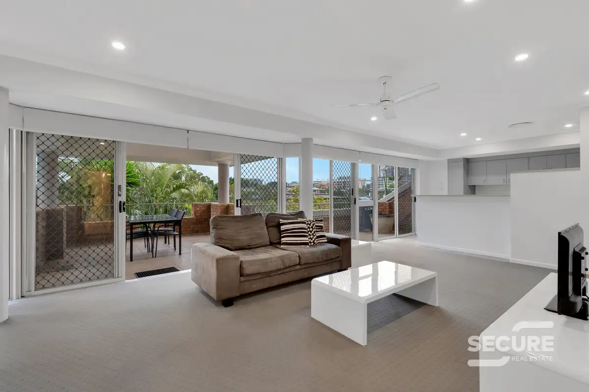 Main view of Homely unit listing, 11/8 Carr Street, St Lucia QLD 4067