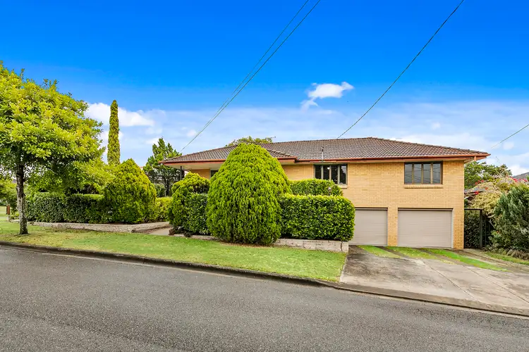 5 Wyman Street, Stafford Heights QLD 4053