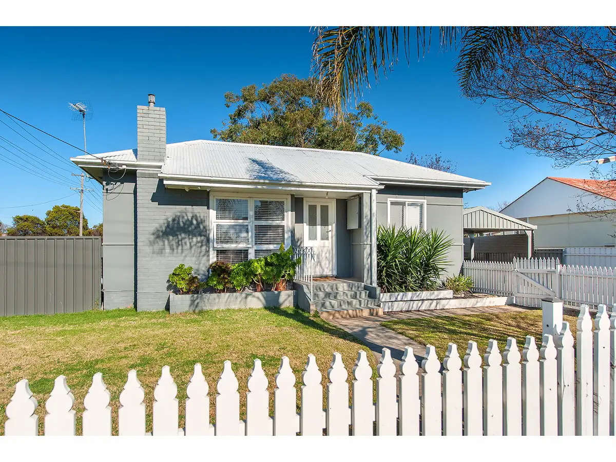 Main view of Homely house listing, 327 Curlew Crescent, North Albury NSW 2640