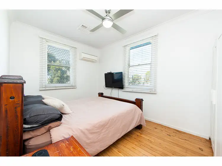 Fourth view of Homely house listing, 327 Curlew Crescent, North Albury NSW 2640