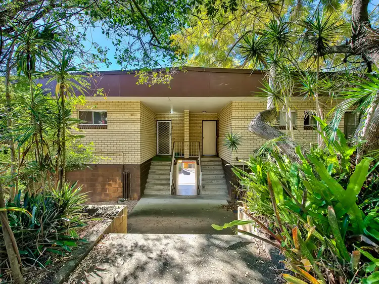 33 Glassey Street, Red Hill QLD 4059