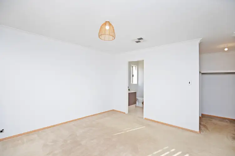 Fifth view of Homely house listing, 18 Alondro Way, Meadow Springs WA 6210