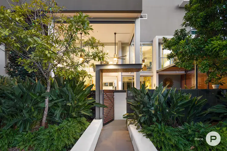 Main view of Homely unit listing, 101/37 Harbour Road, Hamilton QLD 4007