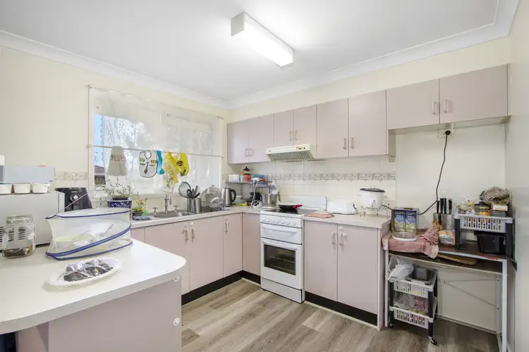 Fourth view of Homely block of units listing, 1 & 2/5 Evangelene Crescent, Armidale NSW 2350