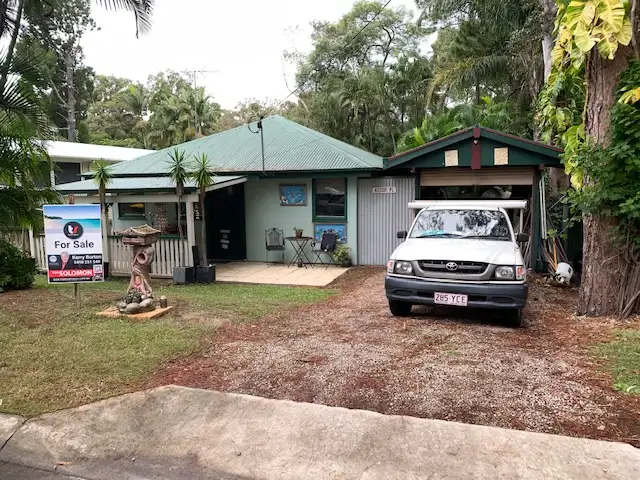 Second view of Homely house listing, 5 Merindah Street, Coochiemudlo Island QLD 4184