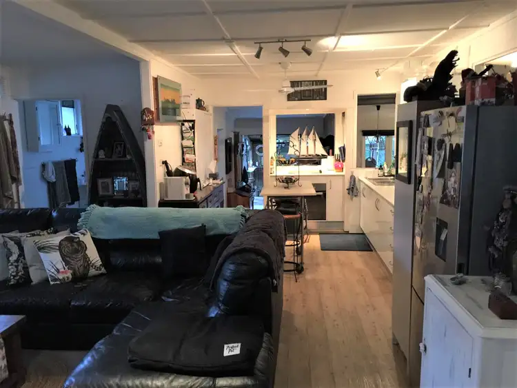 Fifth view of Homely house listing, 5 Merindah Street, Coochiemudlo Island QLD 4184