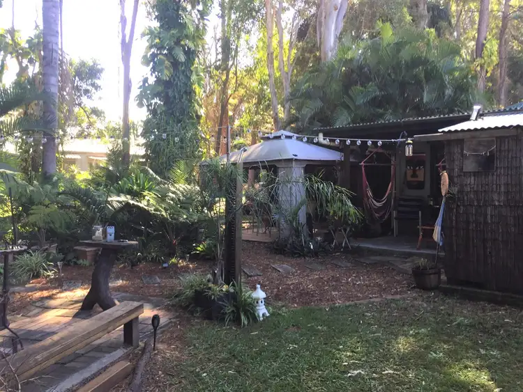 Seventh view of Homely house listing, 5 Merindah Street, Coochiemudlo Island QLD 4184