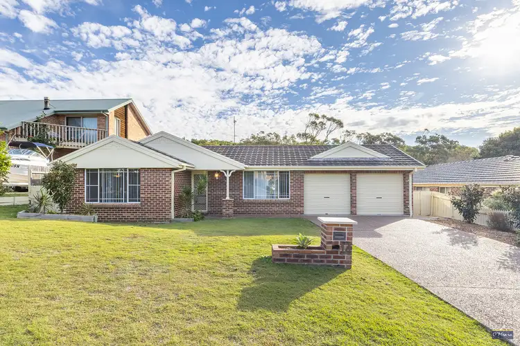 14 Hawkes Way, Boat Harbour NSW 2316