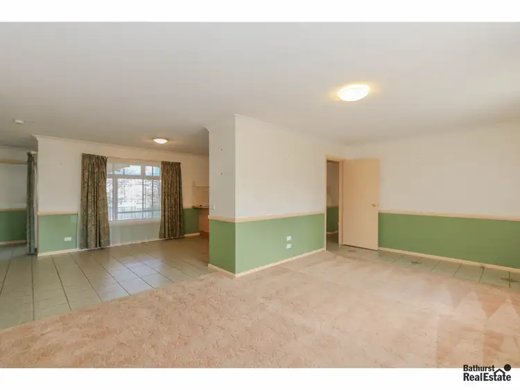 Third view of Homely house listing, 7 Wentworth Drive, Kelso NSW 2795