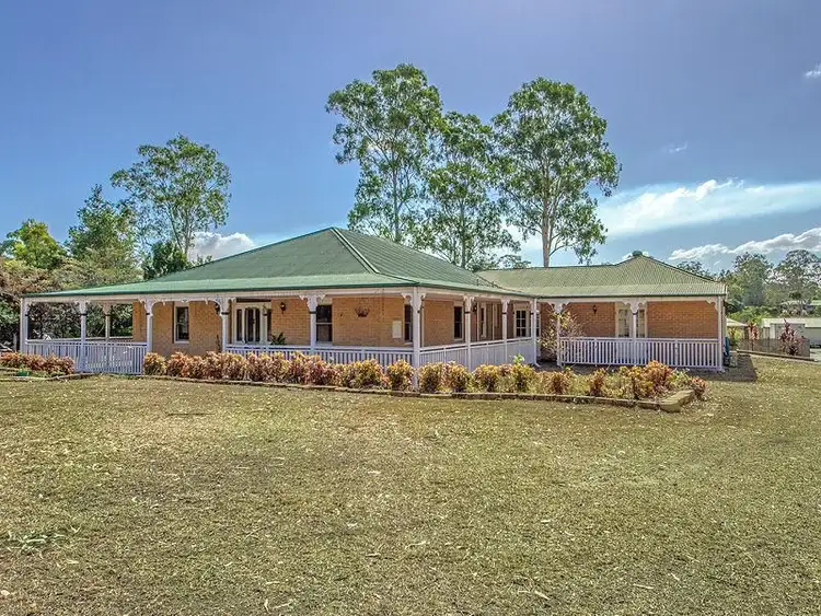 38 Sears Road, Yatala QLD 4207