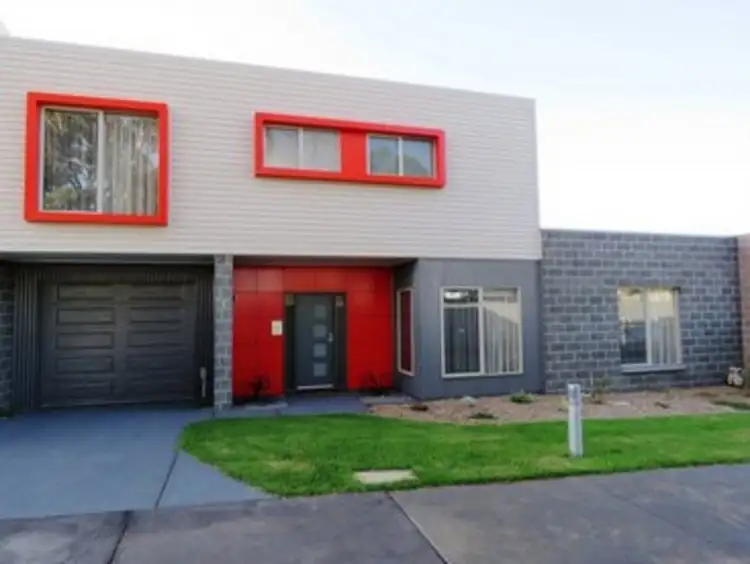 Main view of Homely unit listing, 2 Napier Place, Warrnambool VIC 3280