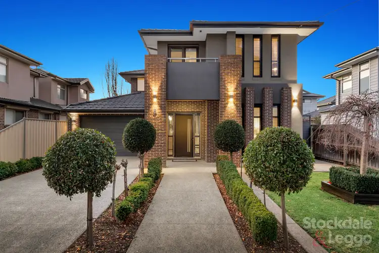 8 Kitchener Road, Pascoe Vale VIC 3044