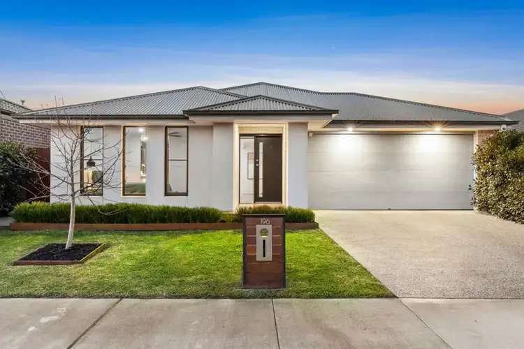 196 Warralily Boulevard, Armstrong Creek VIC 3217