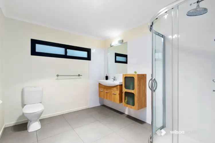 Fifth view of Homely house listing, 3 Huntingfield Close, Traralgon VIC 3844