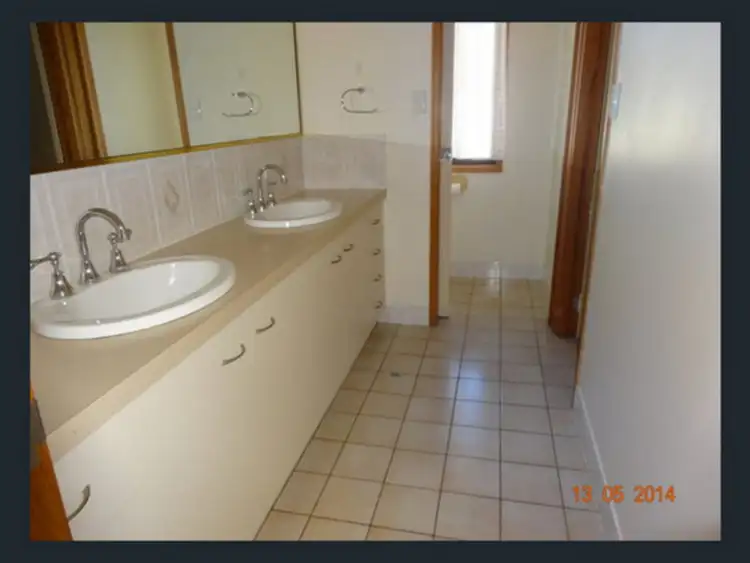 Fifth view of Homely house listing, 19 Connemara Court, Yamanto QLD 4305