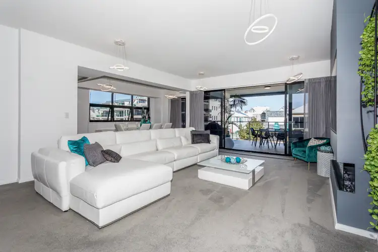 1/15 The Palladio, Mandurah WA 6210