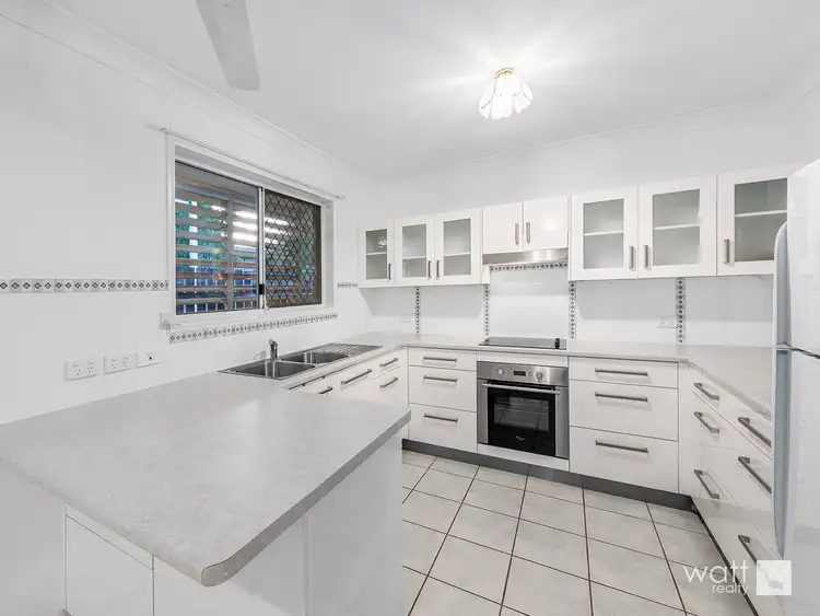 Second view of Homely house listing, 86 Nordenfeldt Road, Cannon Hill QLD 4170