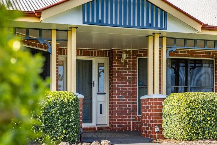 2 Brookton Avenue, Highfields QLD 4352