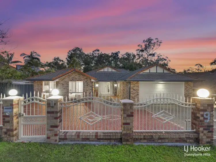 9 Casuarina Crescent, Calamvale QLD 4116