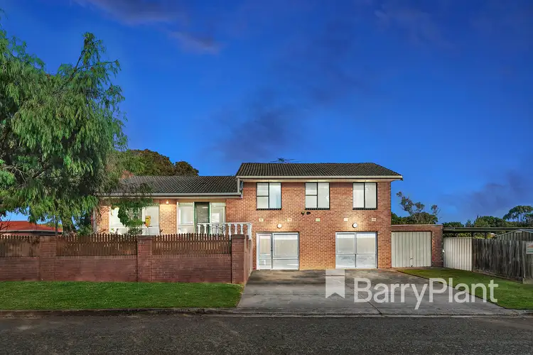 4 Whitehead Grove, Rosebud VIC 3939