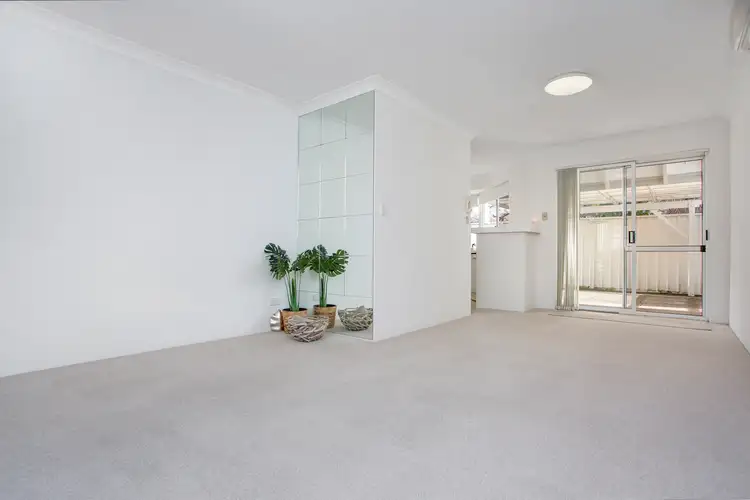 Seventh view of Homely villa listing, 7/19 Flora Terrace, Watermans Bay WA 6020