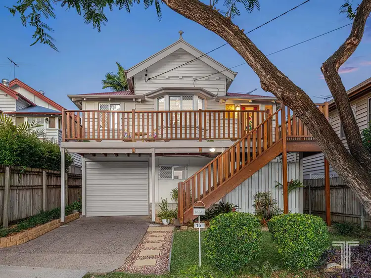 15 Curtis Street, Norman Park QLD 4170