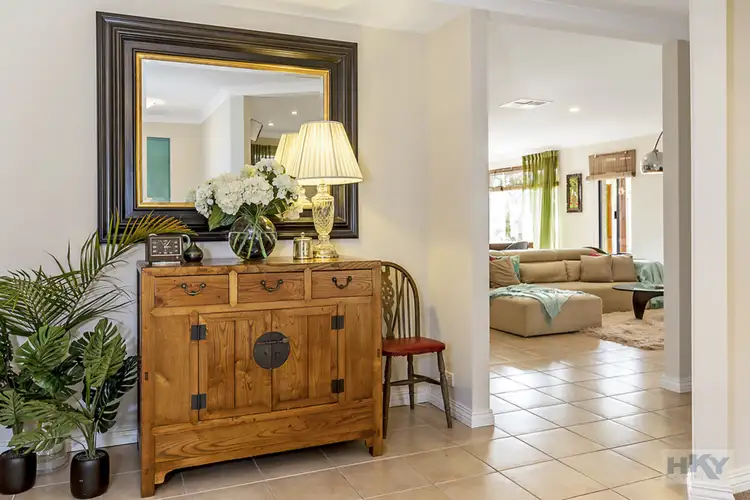 1/30 Ardglass Gardens, Ridgewood WA 6030