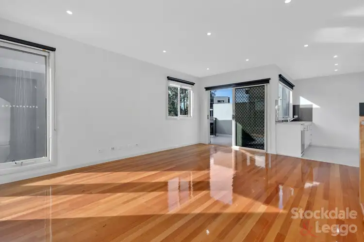 3/68 Wheatsheaf Road, Glenroy VIC 3046