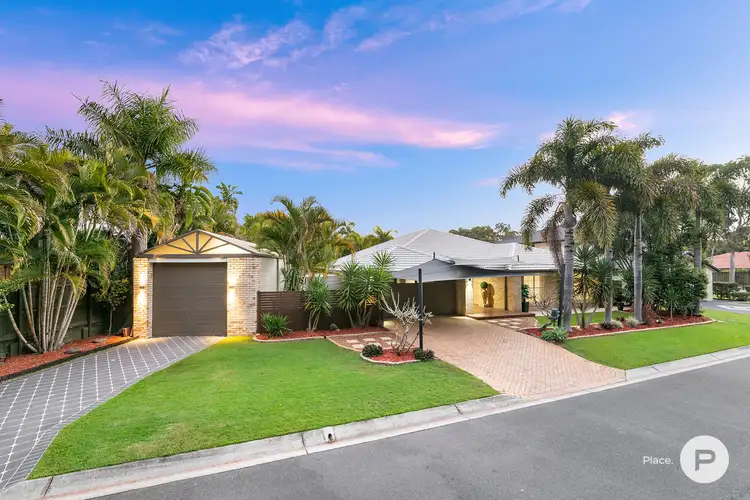 23 Cocoparra Crescent, Parkinson QLD 4115