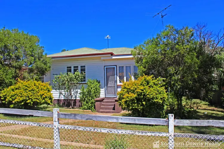 1 Clarke Street, Warwick QLD 4370