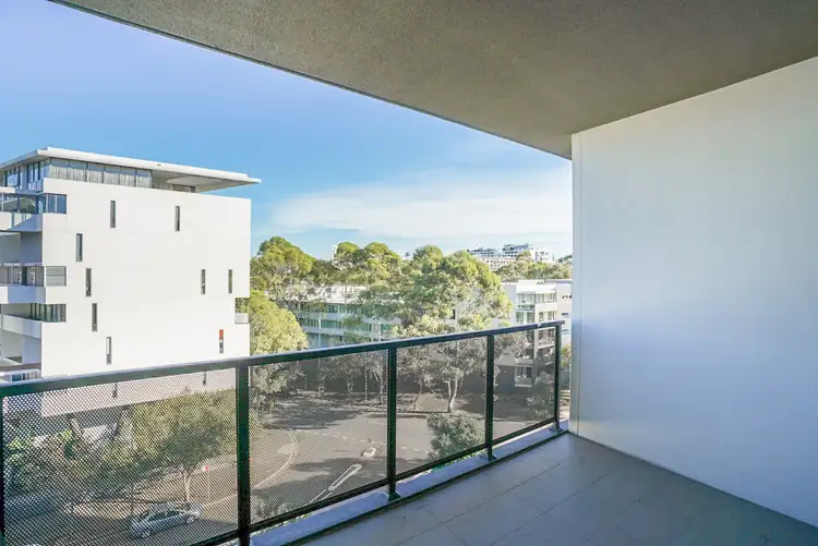 629/6 Victoria Park Parade, Zetland NSW 2017