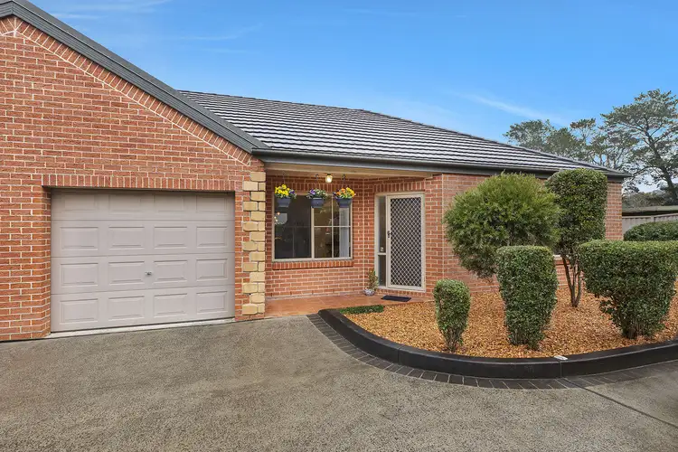 Main view of Homely villa listing, 5/35A Hanlan Street South, Narara NSW 2250