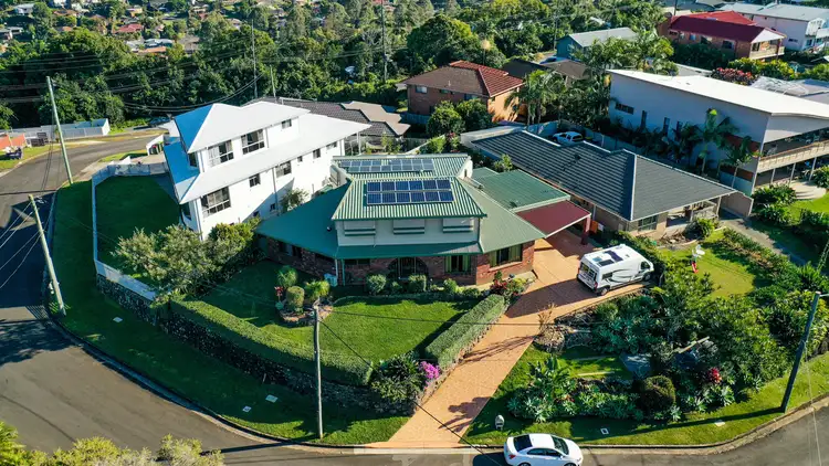 5 Blue Haze Crescent, Banora Point NSW 2486