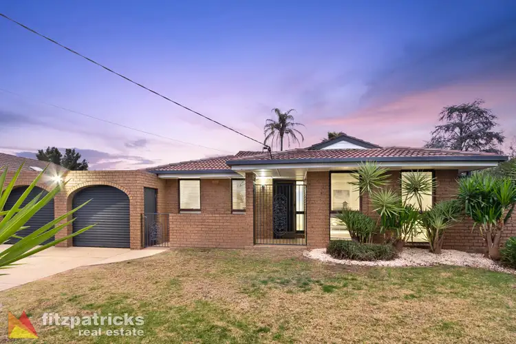8 Nandina Avenue, Lake Albert NSW 2650