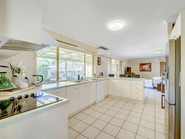 Sixth view of Homely villa listing, 2/8 John Paul Drive, Daisy Hill QLD 4127