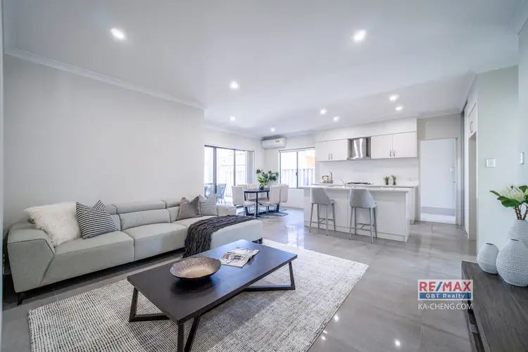 7A Ranmore Way, Morley WA 6062