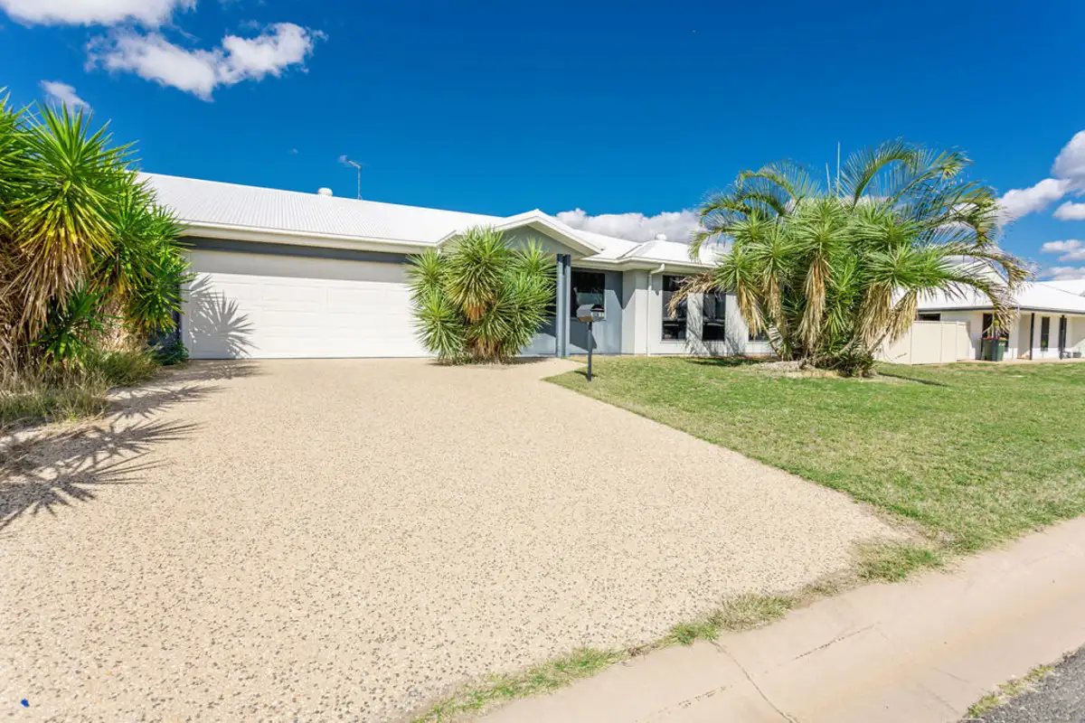 Main view of Homely apartment listing, 1/56 Lakeside Drive, Emerald QLD 4720