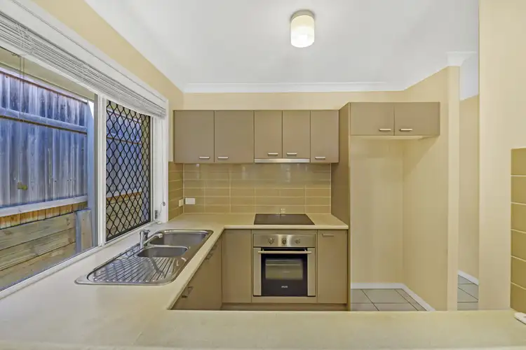 37 Outlook Drive, Waterford QLD 4133