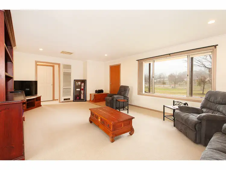 Third view of Homely house listing, 11 Oakmont Circuit, Wodonga VIC 3690