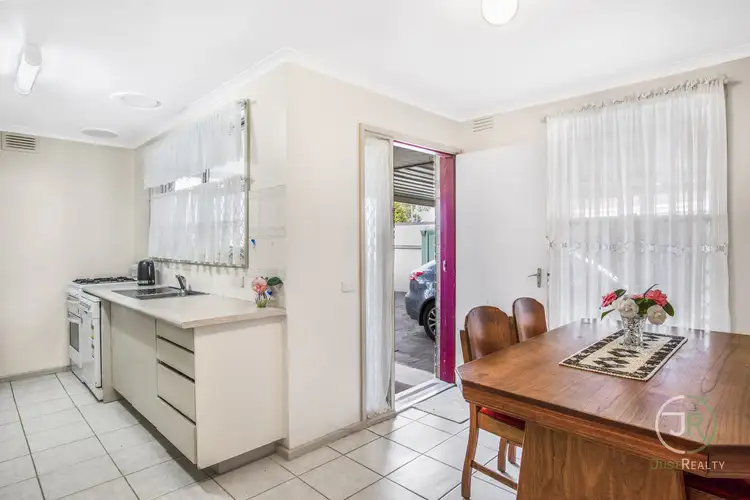 Fifth view of Homely house listing, 20 Valerie Drive, Cranbourne VIC 3977