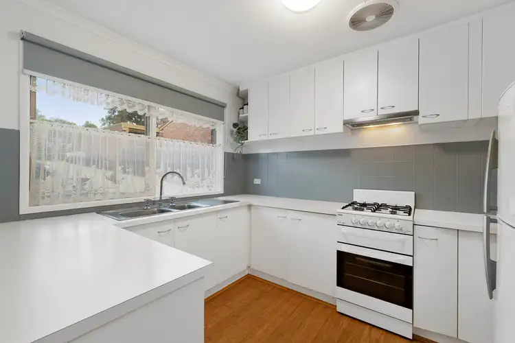 Fifth view of Homely unit listing, 2/7 Jackson Drive, Langwarrin VIC 3910