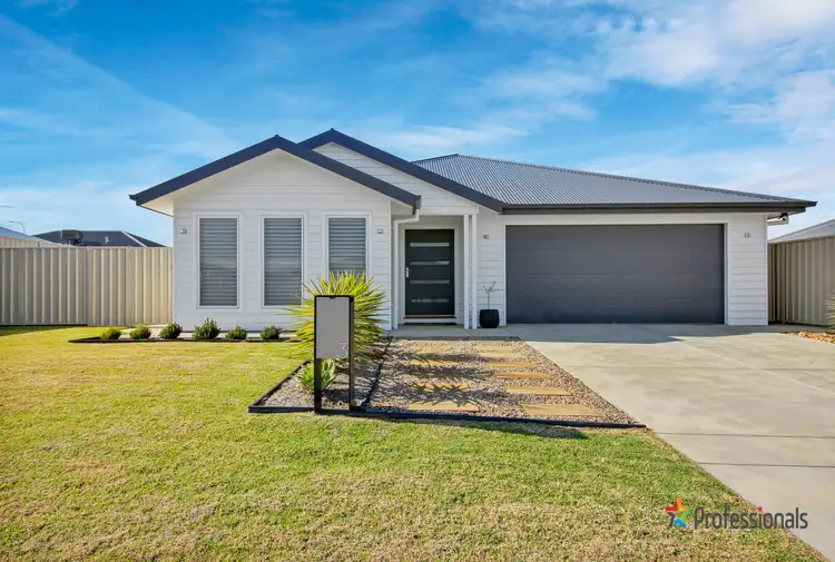 Second view of Homely house listing, 3 Wallaby Street, Gobbagombalin NSW 2650