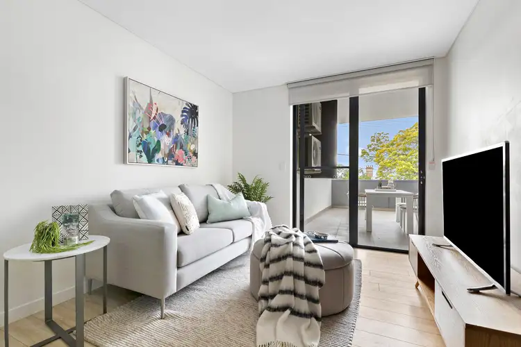 Main view of Homely unit listing, 5/41 Clarence Road, Indooroopilly QLD 4068