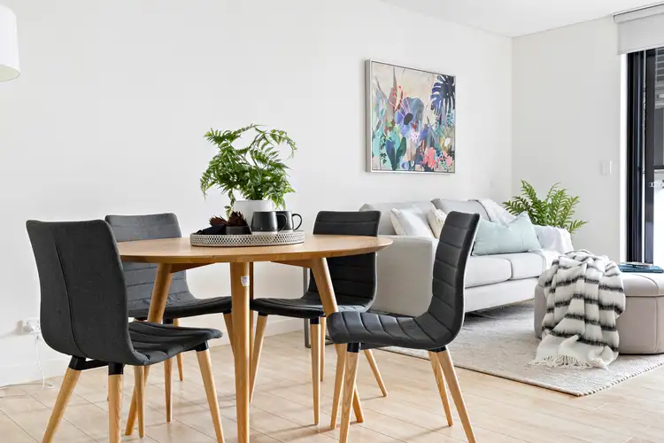 Second view of Homely unit listing, 5/41 Clarence Road, Indooroopilly QLD 4068