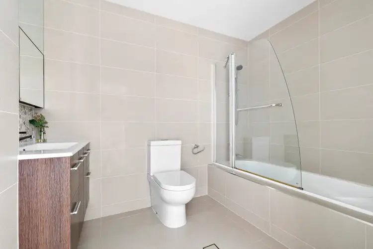 Fifth view of Homely unit listing, 5/41 Clarence Road, Indooroopilly QLD 4068